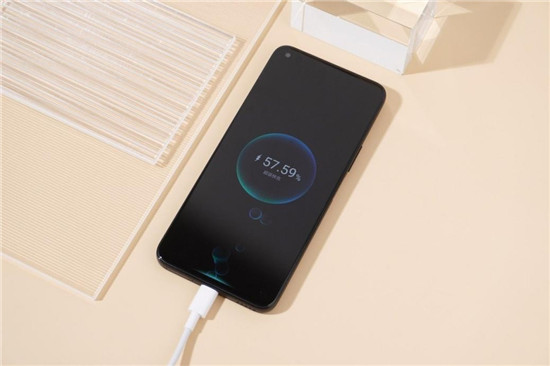 榮耀X20性價(jià)比高嗎？不足兩千即可擁有94.4%屏占比