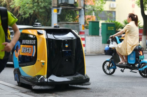 智慧交通應(yīng)在公共領(lǐng)域先行，蘑菇車聯(lián)城市服務(wù)模式值得關(guān)注