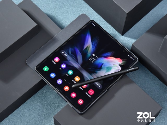 折疊屏也能防水，三星Galaxy Z Fold3全面測(cè)評(píng) 