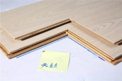 生活家地板親膚系列產(chǎn)品評測！技術(shù)硬核，親膚安全