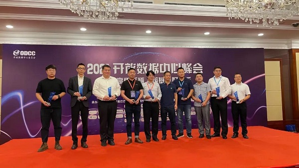 數(shù)據(jù)中心建設(shè)很復(fù)雜，但選擇卻能很簡單：華為數(shù)據(jù)中心的多維創(chuàng)新