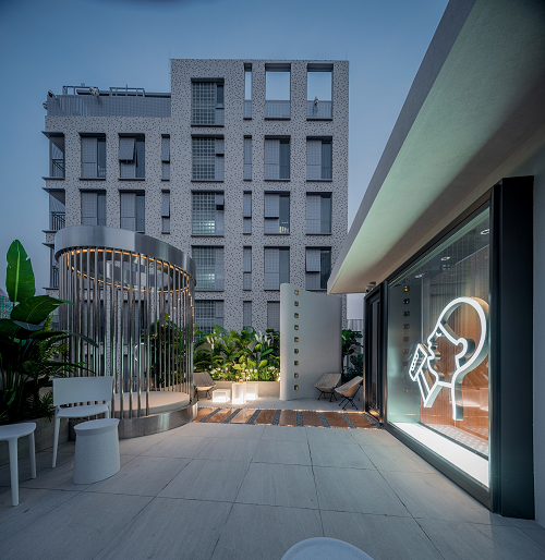 喜茶全球首家手造店正式營業(yè) 深圳南頭古城再添新地標(biāo)