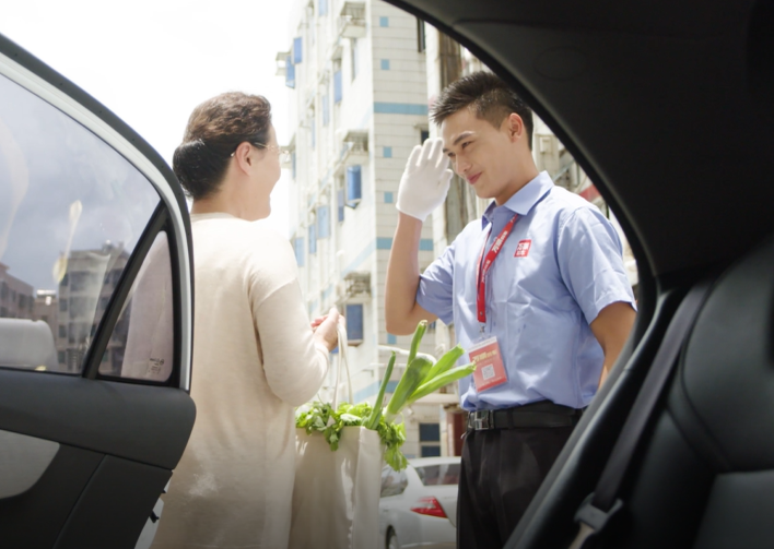 溫暖老人心，萬順叫車用“科技”助老