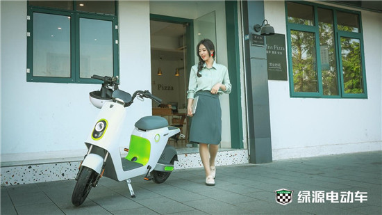 顏值高、跑得遠(yuǎn)，還智能！綠源液冷電動車出游適配度MAX！