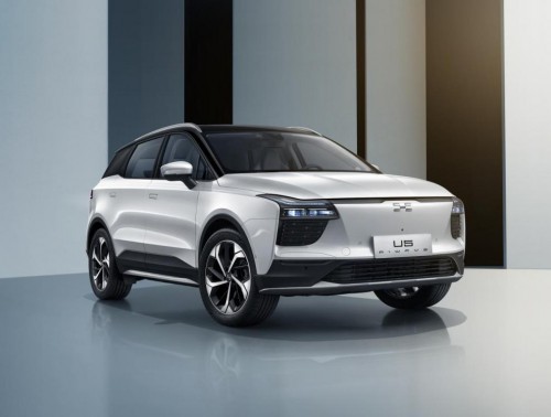 愛馳U5對(duì)比蔚來(lái)ES6，熱門電車哪款更具性價(jià)比？