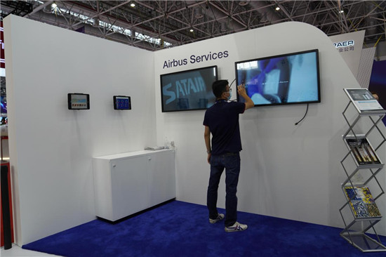珠海航展：柔宇科技與空中客車合作落地，展示全新機艙柔性顯示應(yīng)用