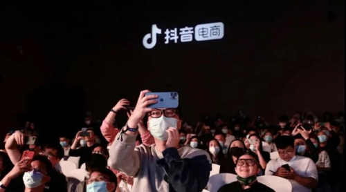 iPhone 13首發(fā)，哪里才是新品真香土壤？