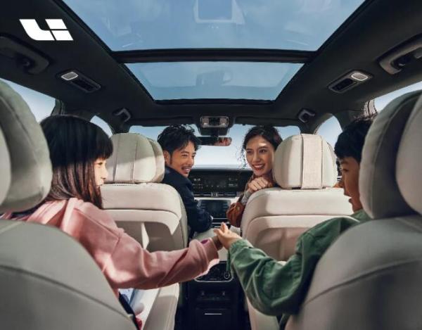 理想汽車幸福智能空間，實(shí)實(shí)在在的功能和細(xì)節(jié)！