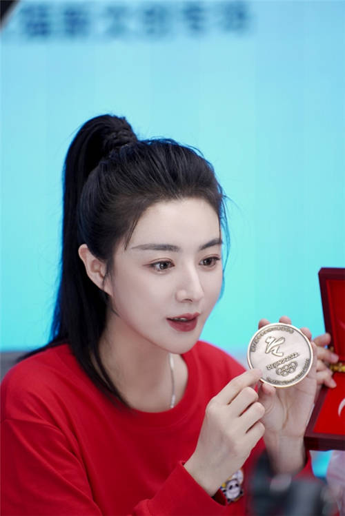 薇婭與奧運結(jié)緣已久 直言“奧運精神其實和直播很像”