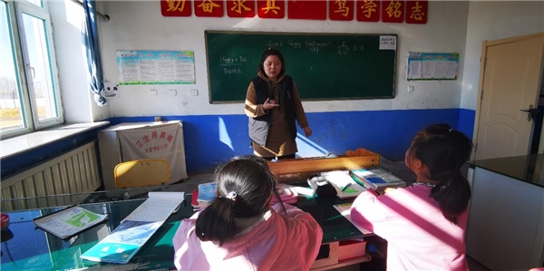 鄉(xiāng)村教師耿蘭蘭:也許他們只覺得好玩，但我愿意成全