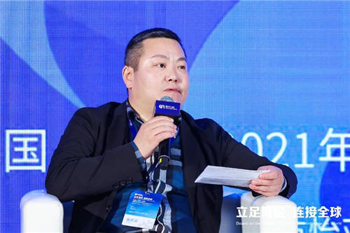 法國(guó)SCHNEIDER王啟玖：通過(guò)進(jìn)博會(huì)學(xué)習(xí)借鑒 共贏發(fā)展