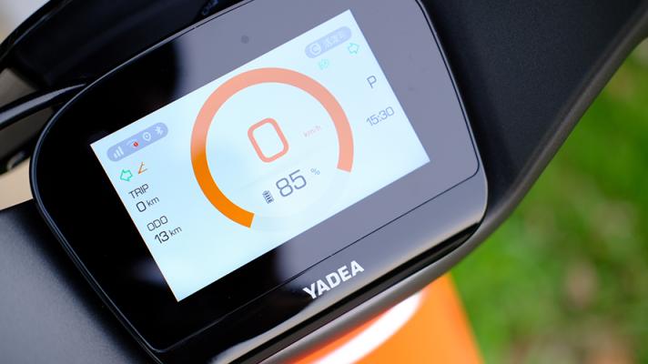 雅迪電動車VFLY L100 MAX電動車評測：高顏值、高性能的高端騎行體驗