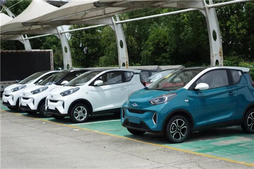易車訪談經(jīng)銷商如何破解新能源車“里程縮水”問題：誠信至上打動客戶