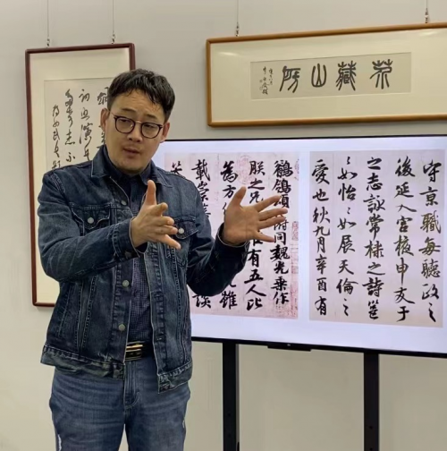 以藏養(yǎng)藏，他用20年藝術(shù)人生在微拍堂書寫新傳奇！
