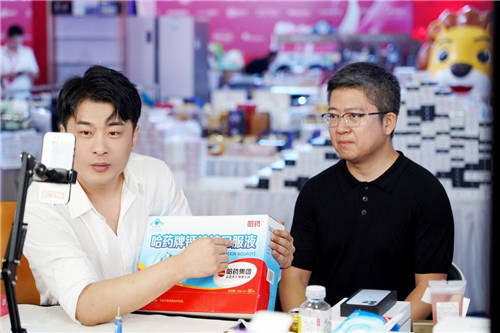 在辛巴辛有志這類主播的加持下，國(guó)貨品牌煥發(fā)新姿色