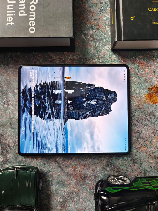 三星Galaxy Z Fold3 5G評測：引領折疊屏手機新體驗