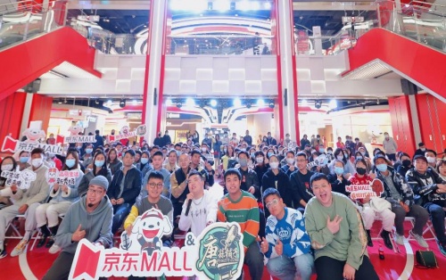 超人氣脫口秀“唐蒜鋪?zhàn)印北?lái)襲 西安京東MALL 12.12火熱開(kāi)啟