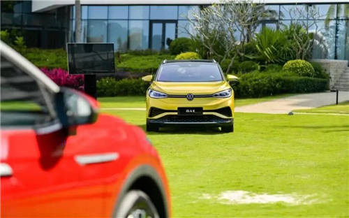 特斯拉Model 3和大眾ID.4X哪個(gè)好？2022年度環(huán)保車ID.4X更值得擁有！