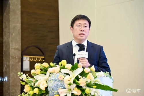 華為云張修征：攜手伙伴共建生態(tài)，助力汽車產(chǎn)業(yè)高質(zhì)量發(fā)展