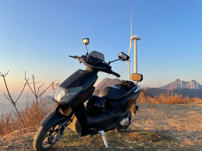 電動車只能走平路？歐派電動車激情穿越馬丁山越野公路