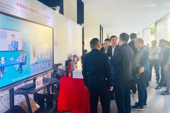 產(chǎn)教深度融合，銀河麒麟探索教育網(wǎng)信新發(fā)展