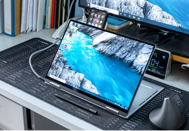 測(cè)評(píng)：商務(wù)筆記本電腦哪種好？戴爾XPS 13再度引領(lǐng)全觸屏新體驗(yàn)