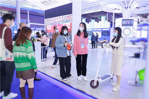 科技賦能綠色出行，樂騎智能亮相高交會引關(guān)注