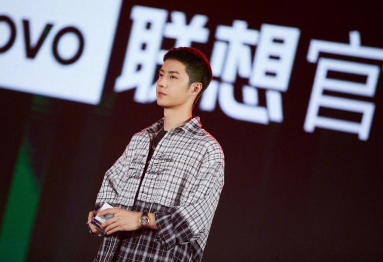 王一博續(xù)約聯(lián)想品牌代言人，2022繼續(xù)敢想敢搏！