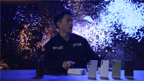 這個虛擬人有何不同？剛出道就被三星看中？