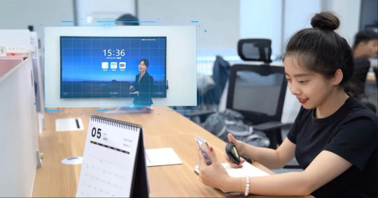 MAXHUB 客服團(tuán)隊(duì)，客戶的線上智囊團(tuán)