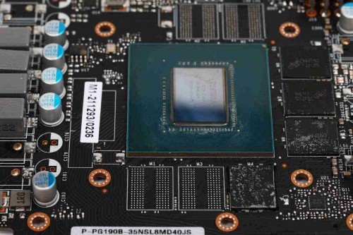 不可輕視的小巨人，影馳RTX 3050金屬大師Mini入門光追新首選