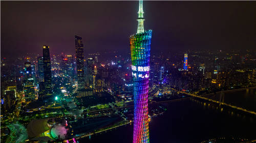 京東的強(qiáng)敵出現(xiàn)了！買3C數(shù)碼也能上來酷？