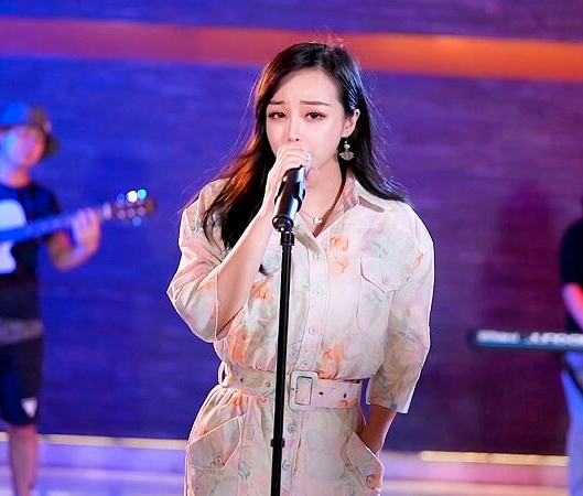 看初瑞雪雪大如何詮釋“越努力越幸運(yùn)”！