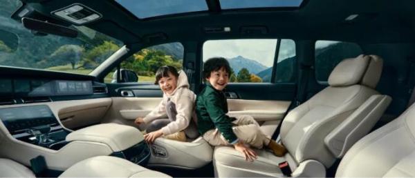 理想ONE汽車笑傲長途旅程，新年出行自在馳騁