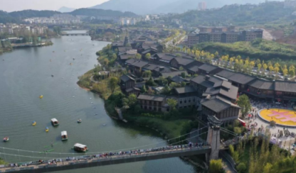 度假到丹寨，體驗(yàn)古香古色的民族風(fēng)情，與丹寨人民共度佳節(jié)