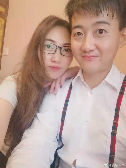 快速脫單 愛(ài)聊APP戀愛(ài)交友提升幸福體驗(yàn)