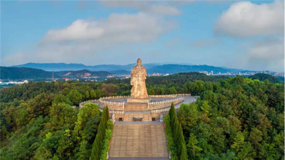 緬懷張仲景，對(duì)弘揚(yáng)中醫(yī)藥文化將帶來(lái)更大的現(xiàn)世意義