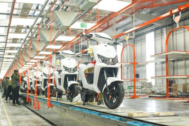 全球最大的電動車智能生產(chǎn)線首輛車下線，綠源電動車劍指華東換購潮