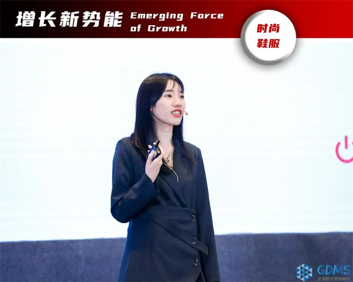 鴨鴨，品牌總監(jiān)，胡詩琦.jpg