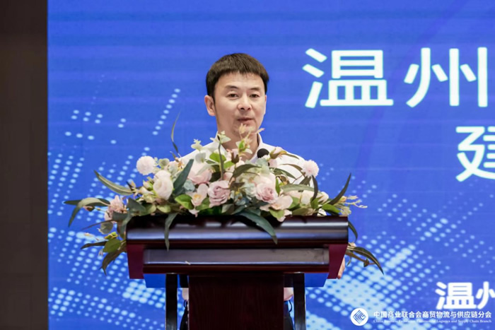溫州市現(xiàn)代服務(wù)業(yè)發(fā)展集團(tuán)黨委副書記、總經(jīng)理盧智旭.jpg