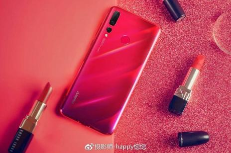 華為nova4圖賞：熱戀般的蜜語(yǔ)紅，甜蜜絢爛