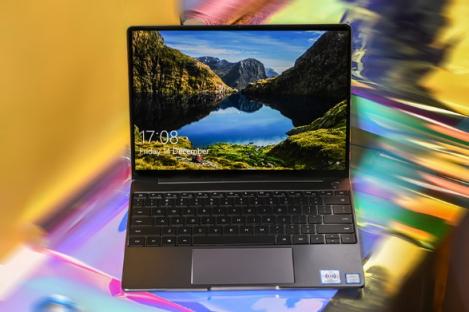 華為MateBook 13筆記本圣誕節(jié)開售：不為犒勞自己，只為贏戰(zhàn)來年！