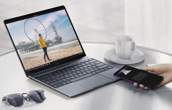 華為MateBook 13筆記本圣誕節(jié)開售：不為犒勞自己，只為贏戰(zhàn)來年！