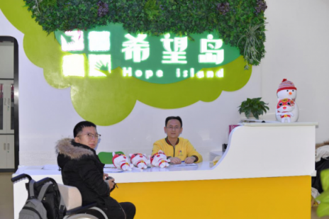 少兒編程，讓兩個(gè)孤獨(dú)的靈魂碰撞出一束溫暖的光