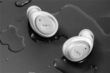 2018年度真無(wú)線藍(lán)牙耳機(jī)為何只推薦這兩款？除了 AirPods，還有它。
