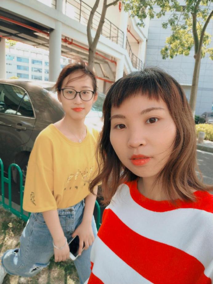 實(shí)測(cè)美圖V7“黑科技”AI前置美顏解決暗光拍攝難題