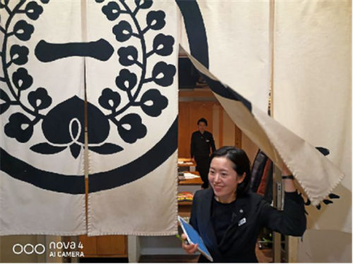 隨身抓拍利器 超寬視野裝備 華為nova4初體驗(yàn)
