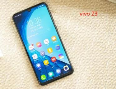 過(guò)年換機(jī) 看完聯(lián)想Z5s、榮耀 Play、vivo Z3對(duì)比就知道買(mǎi)哪款了