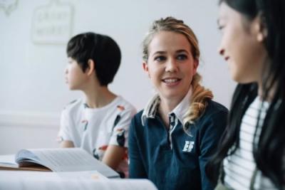 告別寫作套路，英孚學(xué)術(shù)英語提升營上線