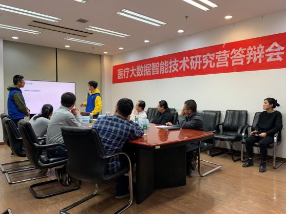 載行囊而來(lái)，滿載而歸